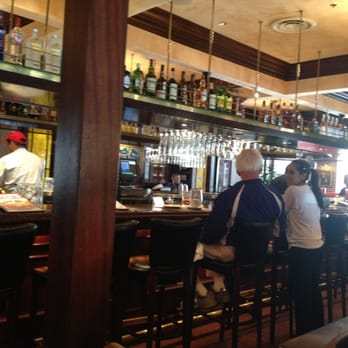 Pappadeaux Seafood Kitchen - Seafood Near Me - Pharr, Texas