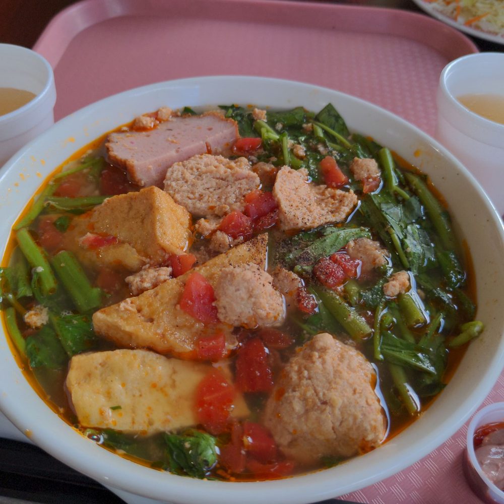 Bun canh rau muon Bun canh rau muon
