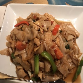Tida Thai - Drunken Noodles (spicy) with chicken - Thai Near Me - Virginia Beach, Virginia Tida Thai - Drunken Noodles (spicy) with chicken - Thai Near Me - Virginia Beach, Virginia