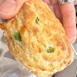 Jalapeño cheddar biscuit~ Jalapeño cheddar biscuit~