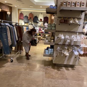 Altar'd State Woodfield Mall - Women's Clothing Near Me - Schaumburg, Illinois