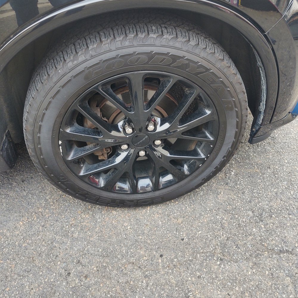 Rim Shine - 2016 Durango before #1 wheel - Wheel & Rim Repair Near Me - Allston, Massachusetts Rim Shine - 2016 Durango before #1 wheel - Wheel & Rim Repair Near Me - Allston, Massachusetts