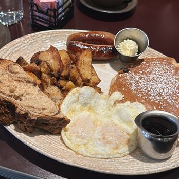 Royal Restaurant - ROYAL OLD FASHIONED - Breakfast & Brunch Near Me - Alexandria, Virginia Royal Restaurant - ROYAL OLD FASHIONED - Breakfast & Brunch Near Me - Alexandria, Virginia