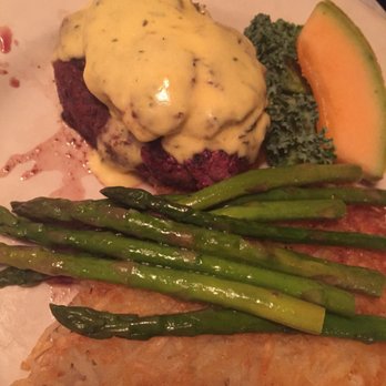 J.D. Hoyt's - Beef filet covered with crab cake and hollandaise sauce, yum! - Steakhouses Near Me - Minneapolis, Minnesota J.D. Hoyt's - Beef filet covered with crab cake and hollandaise sauce, yum! - Steakhouses Near Me - Minneapolis, Minnesota