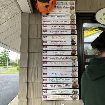 Poppy's Ice Cream - Ice Cream & Frozen Yogurt Near Me - Schenectady, New York Poppy's Ice Cream - Ice Cream & Frozen Yogurt Near Me - Schenectady, New York