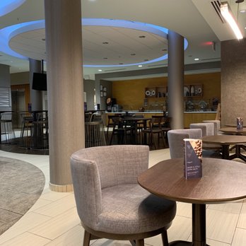 SpringHill Suites Macon - The breakfast area. - Hotels Near Me - Macon, Georgia SpringHill Suites Macon - The breakfast area. - Hotels Near Me - Macon, Georgia
