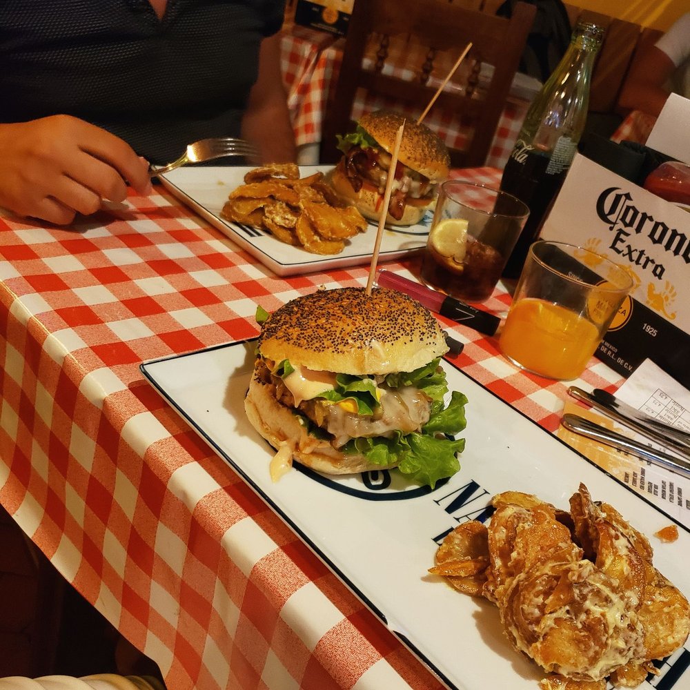 Nah Nah Bah - Burgers Near Me - Lagos, 08 Nah Nah Bah - Burgers Near Me - Lagos, 08