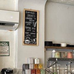 DeCourses Café - Featured Drink Menu