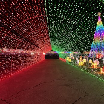 Santa's Speedway - Red and green - Festivals Near Me - Irwindale, California