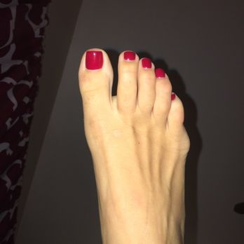 Acryliq Nails - Gel pedicure by Leelee - Nail Salons Near Me - Canoga Park, California