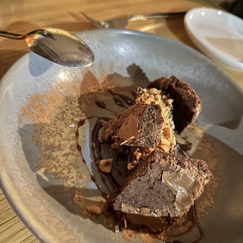 Azhar - Chocolate cake - Middle Eastern Near Me - Toronto, Ontario