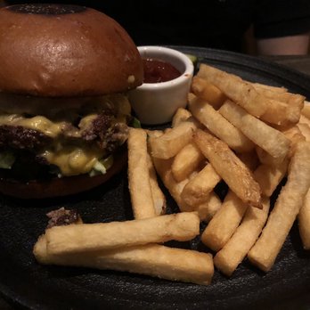 THE CHASTAIN - The Cheese Burger - Diners Near Me - Atlanta, Georgia THE CHASTAIN - The Cheese Burger - Diners Near Me - Atlanta, Georgia