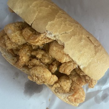Bear's Restaurant - Shrimp poboy (half) - American Near Me - Covington, Louisiana