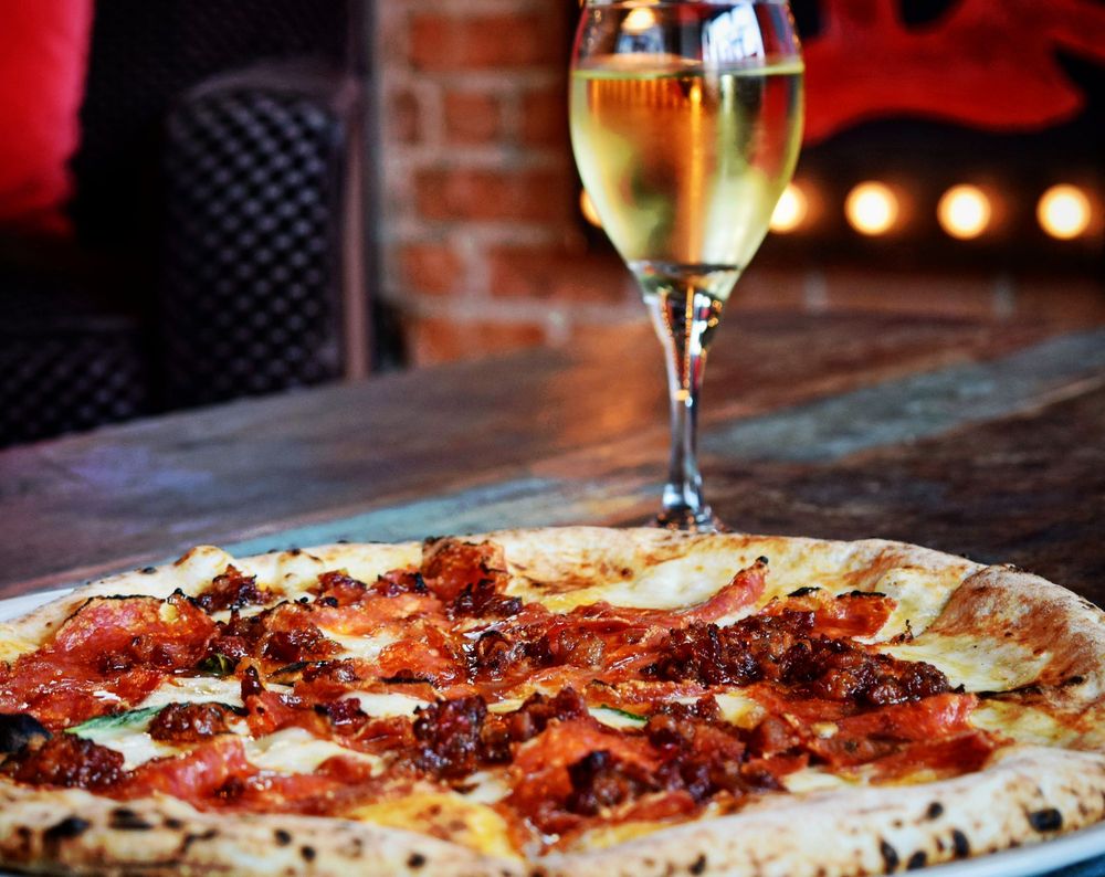 CANE ROSSO 1436 Photos & 1660 Reviews Pizza 2612 Commerce St