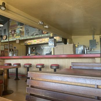Bubba Burgers - Burgers Near Me - Kapaa, Hawaii