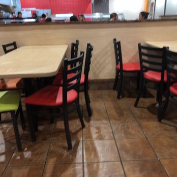 Cicis Pizza - All empty tables were wet and still dirty - Pizza Near Me - Gastonia, North Carolina Cicis Pizza - All empty tables were wet and still dirty - Pizza Near Me - Gastonia, North Carolina