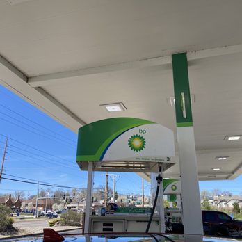 bp - a gas station with a gas pump in the foreground - Gas Stations Near Me - Saint Louis, Missouri