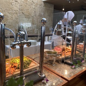 Orchids - Prime rib, roast pig, and Turkey station - Breakfast & Brunch Near Me - Honolulu, Hawaii Orchids - Prime rib, roast pig, and Turkey station - Breakfast & Brunch Near Me - Honolulu, Hawaii
