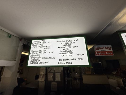 Nando's Tacos by null