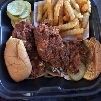Dave's Hot Chicken - Dave's #2 2 Sliders w/ Fries - Chicken Shop Near Me - Yuma, Arizona