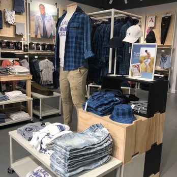 American Eagle Outfitters - Accessories Near Me - Canton, Ohio American Eagle Outfitters - Accessories Near Me - Canton, Ohio