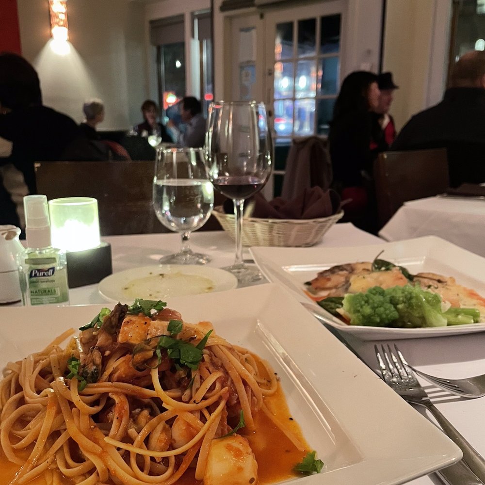 Da Raffaele - a plate of pasta and a glass of wine - Italian Near Me - New York, New York Da Raffaele - a plate of pasta and a glass of wine - Italian Near Me - New York, New York