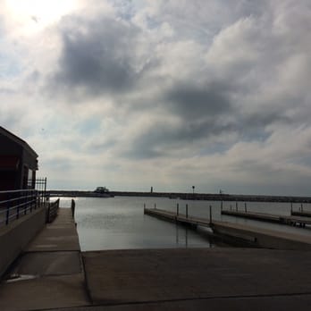 Harbor Centre Marina - Marinas Near Me - Sheboygan, Wisconsin