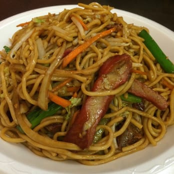 Chopstix - Lo Mein w/Roast Pork - Chinese Near Me - Las Vegas, Nevada