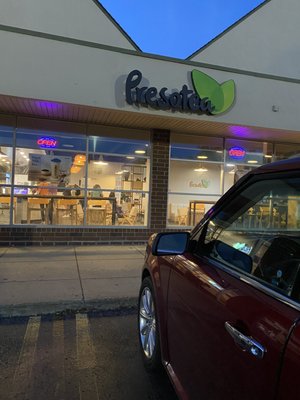 PRESOTEA AUBURN HILLS by null
