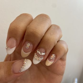 Salon Chérie - Nail Salons Near Me - Honolulu, Hawaii Salon Chérie - Nail Salons Near Me - Honolulu, Hawaii