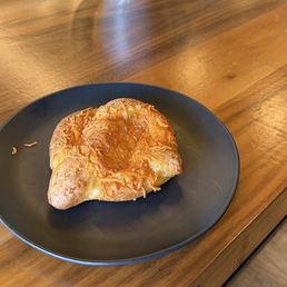 Cheddar Pretzel Cheddar Pretzel