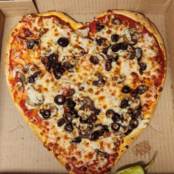 Papa Johns Pizza - Heart shaped pizza that was missing pepperoni that I took back to papa John's after it was delivered - Pizza Near Me - Waipahu, Hawaii Papa Johns Pizza - Heart shaped pizza that was missing pepperoni that I took back to papa John's after it was delivered - Pizza Near Me - Waipahu, Hawaii