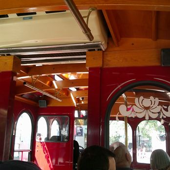 Salem Trolley - Historical Tours Near Me - Salem, Massachusetts
