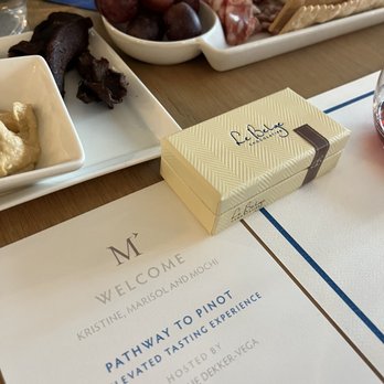 Migration Winery - Personalized wine list - Wine Tasting Room Near Me - Napa, California Migration Winery - Personalized wine list - Wine Tasting Room Near Me - Napa, California