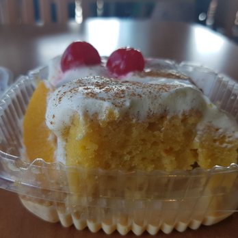 La Guanaquita - Tres Leches cake - I dont think it's made on-site as it comes in this container. - Salvadoran Near Me - Brampton, Ontario