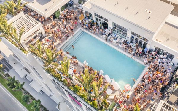 The Easton Rooftop Pool & Lounge by null