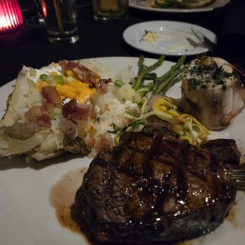 V's Steakhouse - Filet was delicious. - Steakhouses Near Me - Mabank, Texas