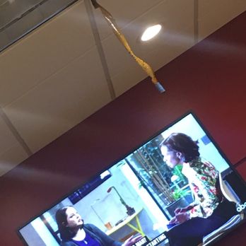 Wendy's - Fly trap by the tv - Fast Food Near Me - Aurora, Illinois