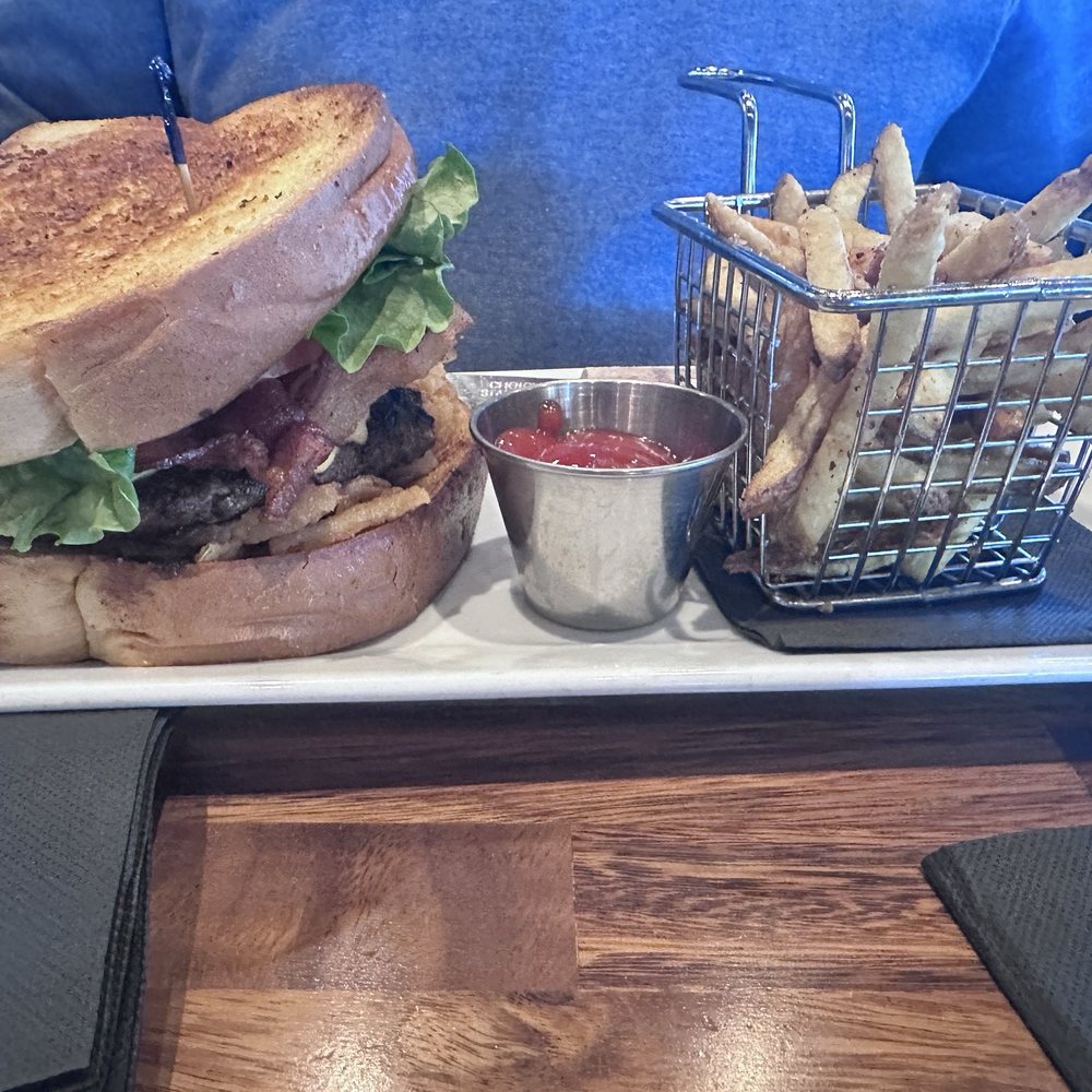 The Hangry Bison - Burgers Near Me - Winter Garden, Florida