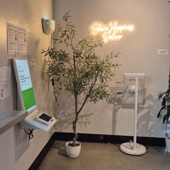 Sharetea - Kiosks area - Bubble Tea Near Me - Delano, California