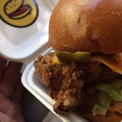 Bearded Clam - Spicy fried chicken burger. Epic!!!!