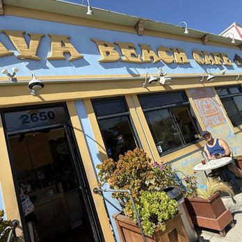 Java Beach At The Zoo - Outside the Cafe - May 10th, 2025 - Coffee & Tea Near Me - San Francisco, California Java Beach At The Zoo - Outside the Cafe - May 10th, 2025 - Coffee & Tea Near Me - San Francisco, California