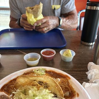 Tacos El Jefe - "This is a big burrito" - Mexican Near Me - Cedar City, Utah Tacos El Jefe - "This is a big burrito" - Mexican Near Me - Cedar City, Utah
