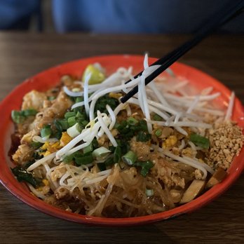 Rao Thai Eatery - Pad Thai Noodle with Chicken - Thai Near Me - Elk Grove, California Rao Thai Eatery - Pad Thai Noodle with Chicken - Thai Near Me - Elk Grove, California