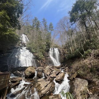 Anna Ruby Falls - Hiking Near Me - White, Georgia Anna Ruby Falls - Hiking Near Me - White, Georgia