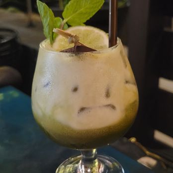 The Boardroom - Cocktail Bars Near Me - Kailua, Hawaii The Boardroom - Cocktail Bars Near Me - Kailua, Hawaii