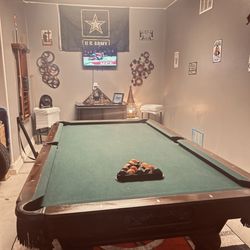 Billiards 2U - Pool table