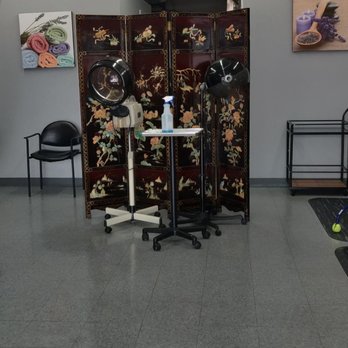 Blossom Salon - Interior - Skin Care Near Me - Carrollton, Texas Blossom Salon - Interior - Skin Care Near Me - Carrollton, Texas