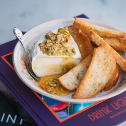 The Royal - Brie, Honey, Pistachio