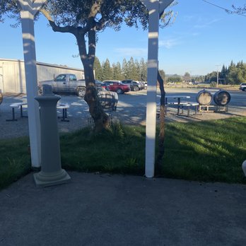 Hecker Pass Winery - Additional seating - Wineries Near Me - Gilroy, California